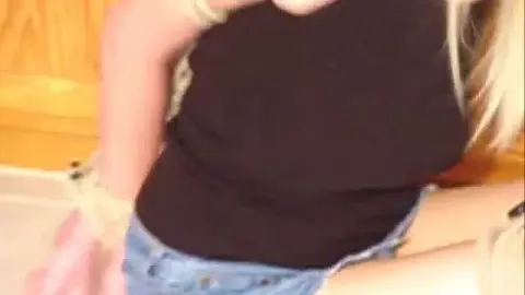 badmanvideos SaraLiz Kitchen