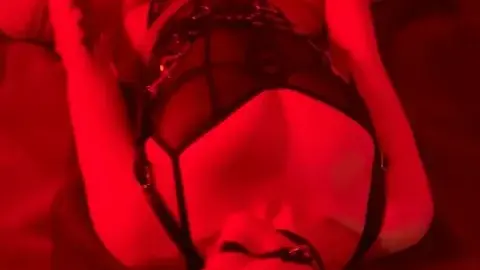 knottydevil 2022 11 23 Some clips of anonymous squirming on the bed unable to get o c577