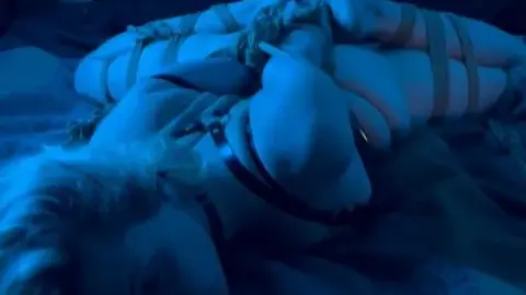 knottydevil 2022 11 23 Some clips of anonymous squirming on the bed unable to get o 4ec3