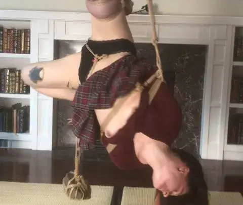 knottydevil 2022 04 28 A short clip of a spinning aphrobitey 86bf