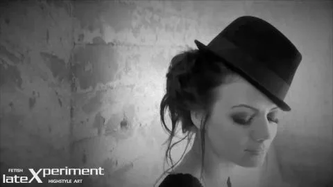 LateXperient H265 2011 07 03 Valerie Tramell