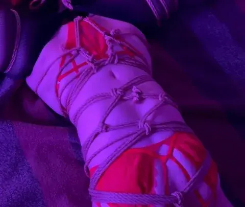knottydevil 2022 11 14 A series of bed ties with anonymous 20e1