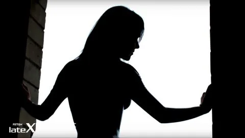 Latexperiment 2010 04 04 Alexandra Corneille