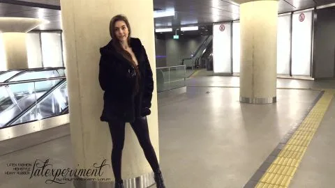 Latexperiment 2018 02 04 Penelope Haylen