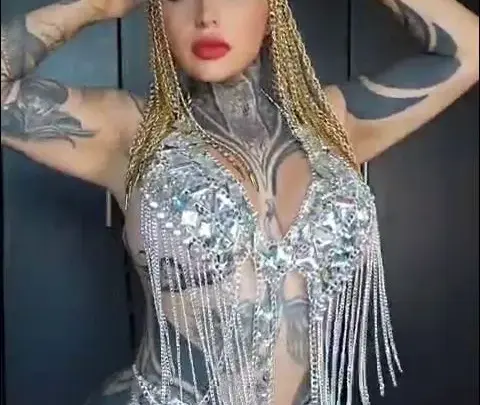 evilwoman evilwoman 2025 10 21 4103709073