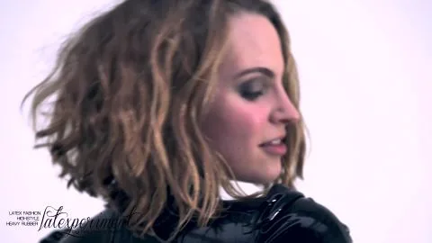 LateXperient H265 2017 03 05 Hermione Jones