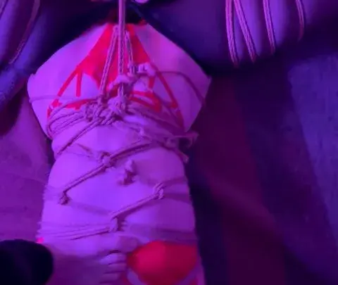 knottydevil 2022 11 14 A series of bed ties with anonymous 4369