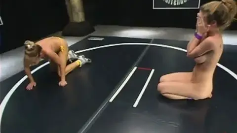 UltimateSurrender com 2105 Janay Jade