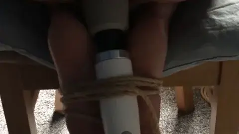 knottydevil 2022 09 17 Chair tie predicaments with notoriouslygvip bee3