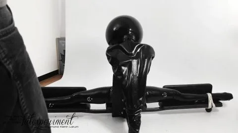 Latexperiment 2018 01 25 Imogen Roudine BTS