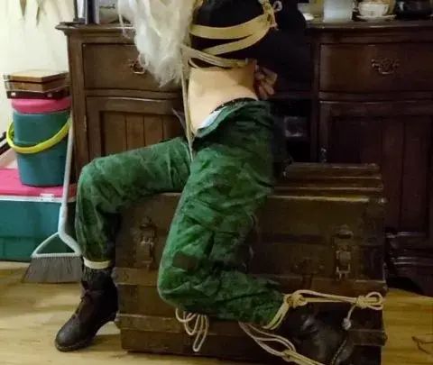 knottydevil 2022 11 12 Just did an escape play scene with pixiebait who is just the 5b63