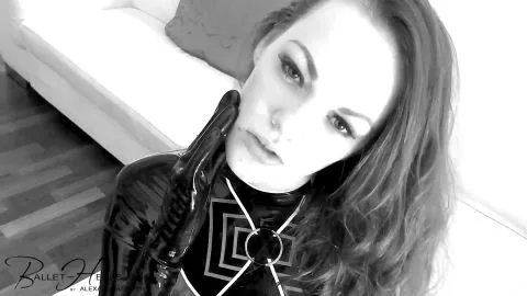 LateXperient H265 2016 10 16 Alexandra Potter