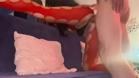 sissymaxinl [39 vids] 20250729-0i3vaog2jydg5v6fqlsnf source