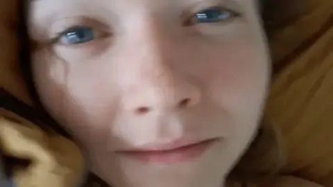 BeeBoo – GirlOf 2022-06-25 Morning Snuggle My Last Relationship Pretty