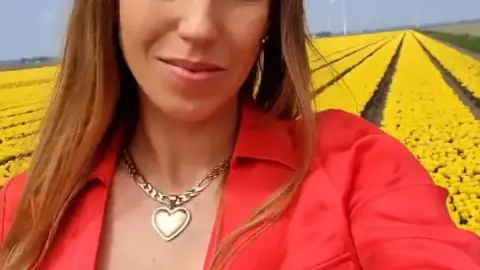 AngelVip – Love Tulipanowe 1