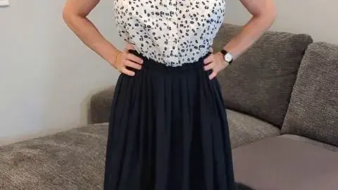 Milf Stella OF 2025 09 18 Feeling Like a Retro Housewife