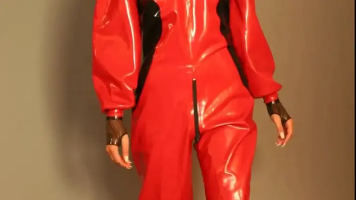 CatsuitModel cm-olga-elmi