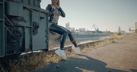 LateXperient H265 2021 11 28 Mary Shields