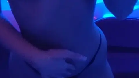 [onlyfans] kristyblack 27 03 2020I really like that mysterious blue light in solarium5e7e637aa5756917e0d41 source