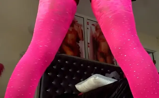 fineassariiii – Ariiii Fucks