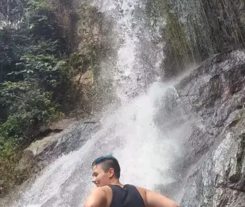 kitthebeefcake nature butt (4)