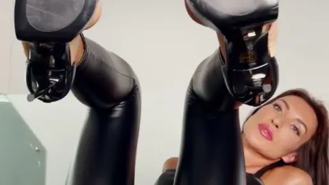 Supermolly777 – Supermolly777 2022-10-20 Fuck