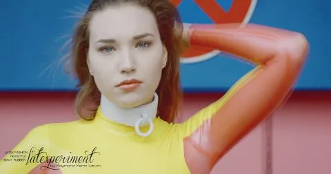 LateXperient H265 2021 10 24 Serena Frost