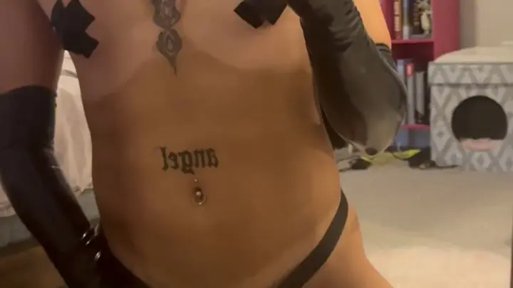 chastitycharli – Purple-Haired Girl in Leather with Nipple Piercings