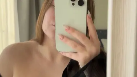 webgirl OnlyFans SiteRip (as of 2 webgirl-2025-01-05 183105-1404274866 1