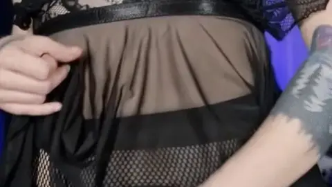 OnlyFans CuteLittleMilphy hevc 2023-12-31 0hldetne8n89rfnc4tp2y source