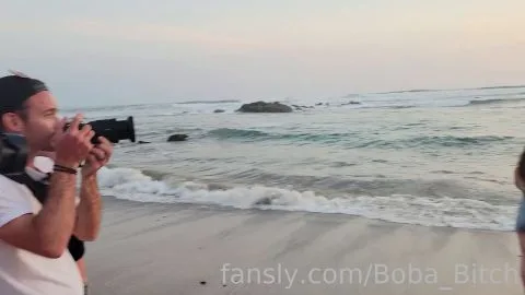Boba Bitch NIP Maya Rue Peeing in Costa Rica