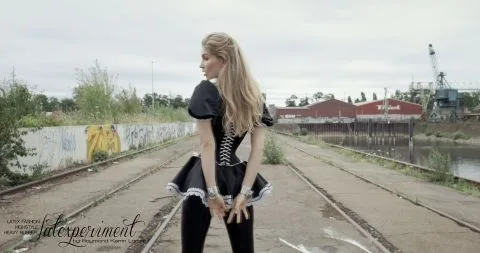 LateXperient H265 2020 07 12 Leila Herring