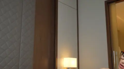 Supermolly777 – Molly Anal Creampie Party