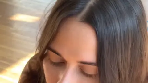 mywetteva 0h91vwo0jpyviz9nnztly source