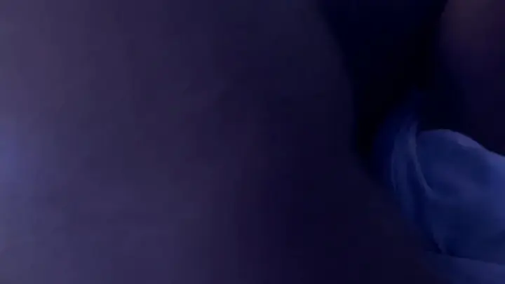 탄라인즈앤굿타임즈 – 흑인 글래머 소녀 자위 쇼