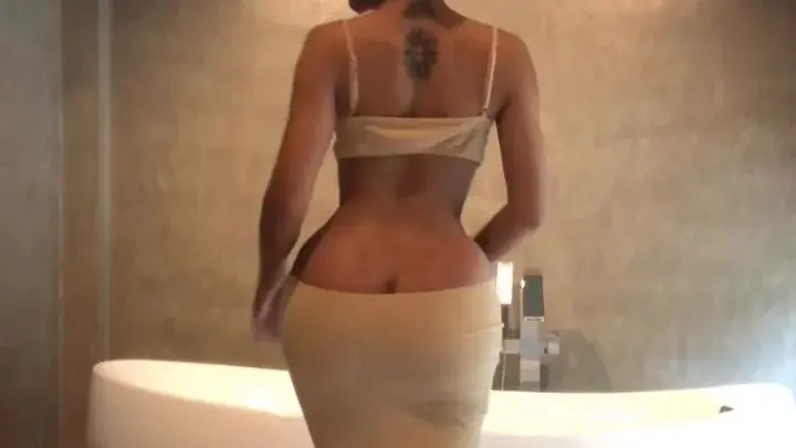 beer111 – 0hu5m8o3elv3cdmpl9rq4 Bathroom Back Shot