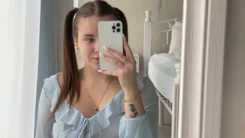 webgirl OnlyFans SiteRip (as of 2 webgirl-2023-07-21 190301-620392065 1