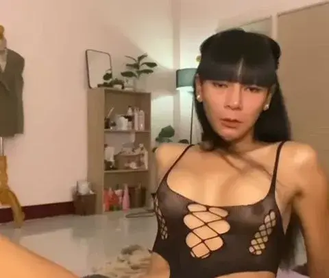 beer111 – 亚洲女生自慰