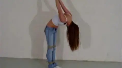 badmanvideos Garage Strappado