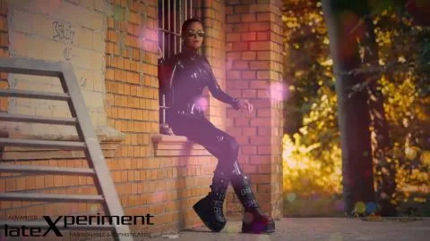 LateXperient H265 2012 09 23 Bella de Rossi