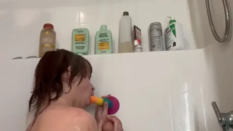 pawstarlaika – Im pawstarlaika Doggy Style Shower Fuck