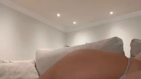 RH yourdistractionrose teases you