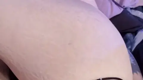 OnlyFans – CuteLittleMilphy: MILF Blowjob Szene