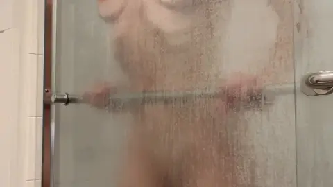 @frankieroselli シャワーシーン