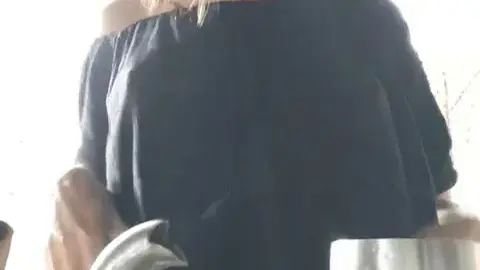 Beeboo – Should I Make You Morning Coffee Too? 1