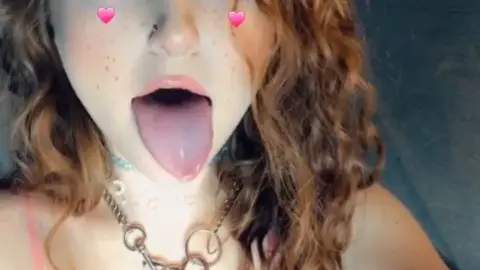 fionathefox OF UPDATE fionathefox-2020-05-23-350367315