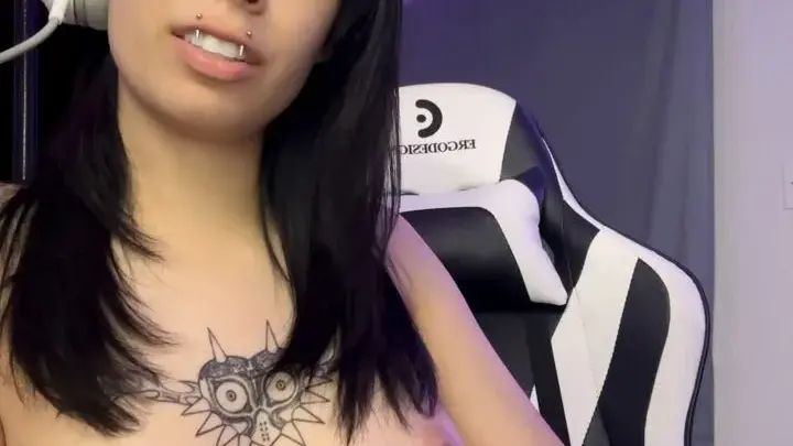 @ssneepsnorps parte 2 – Latina de headphones é fodida forte