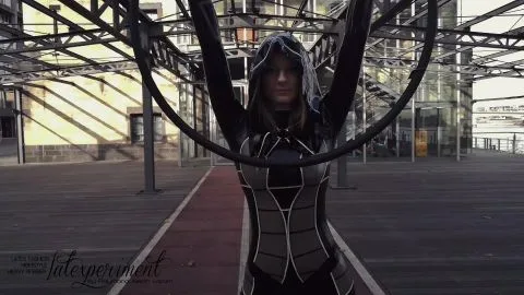 Latexperiment 2018 11 08 Alexandra Malter