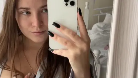 webgirl OnlyFans SiteRip (as of 2 webgirl-2023-03-29 112502-552643023 1