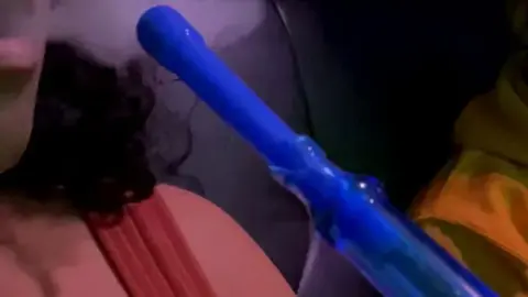 TanlinesNGoodTimes – Asian Hookah Scene Car Smoke Vibes